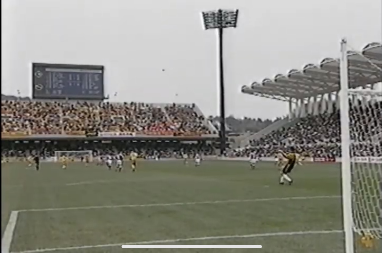 鹿島 アントラーズ 新 ユニフォーム
